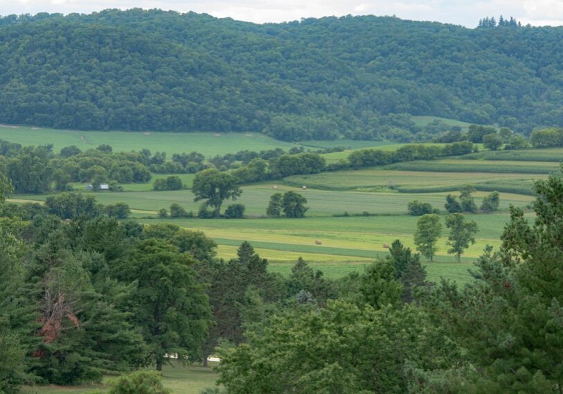 PHOTO 1Mound Praire From Mound Prairie, you can see a landscape of fields and bluffs many miles away. (Photos by John Weiss)
